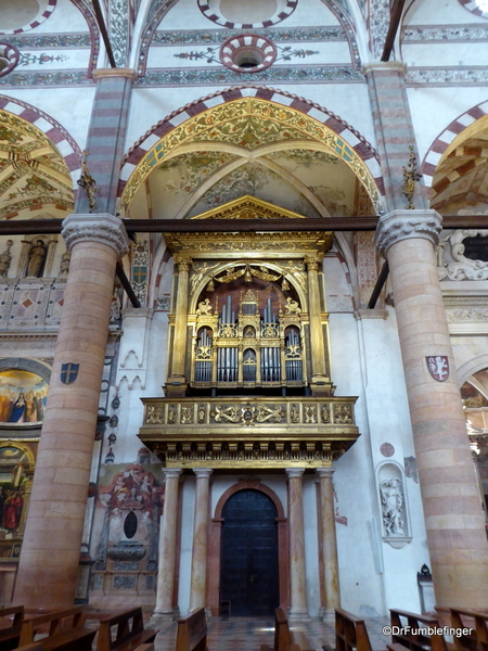 21 Basilica de Santa Anastasia, Verona