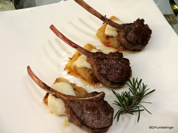 21 Hotel Villa Athena. Lamb chops