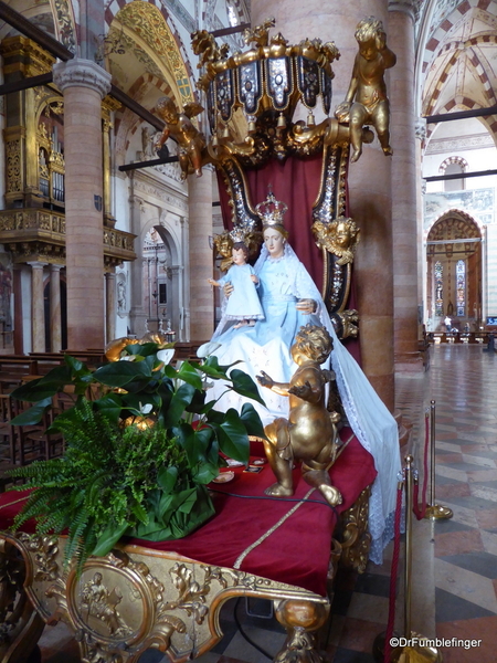 22 Basilica de Santa Anastasia, Verona