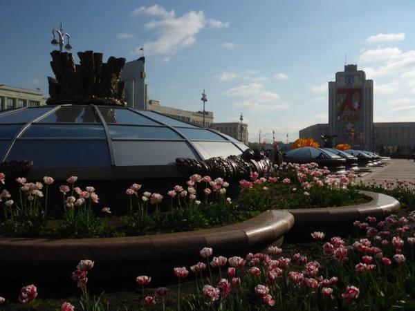 23 independence-square-minsk-belarus