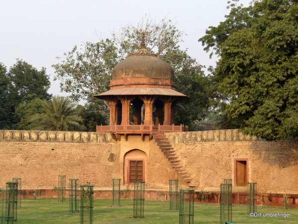 25 Tomb of Itimad Ud Paulah