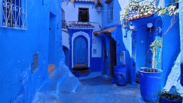 3 2023-09-19-20 Morocco Chefchaouen Streets-Doors 098