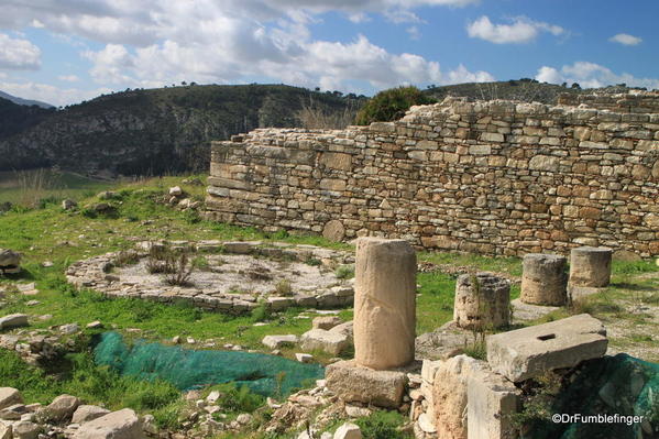 35 Segesta