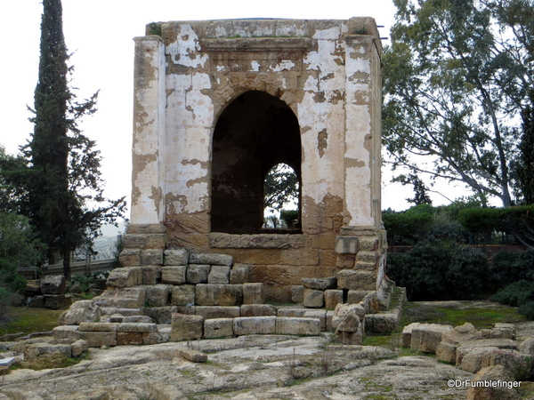 39 Agrigento Archaeology Museum