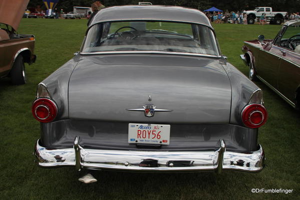 46 1956 Ford Customline (1)