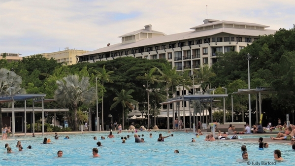 5_Cairns lagoon