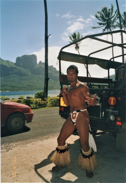 7_taxi driver_bora bora