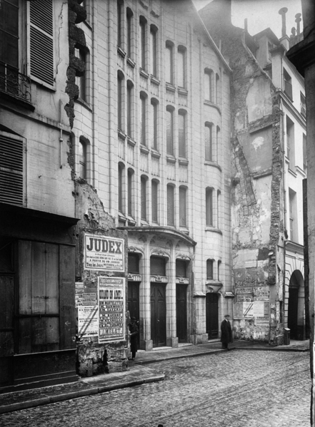 800px-Agoudas_Hakehilos_Synagogue_(Hector_Guimard)_in_1917