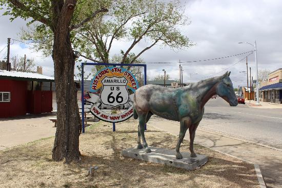 Amarillo Sign 2