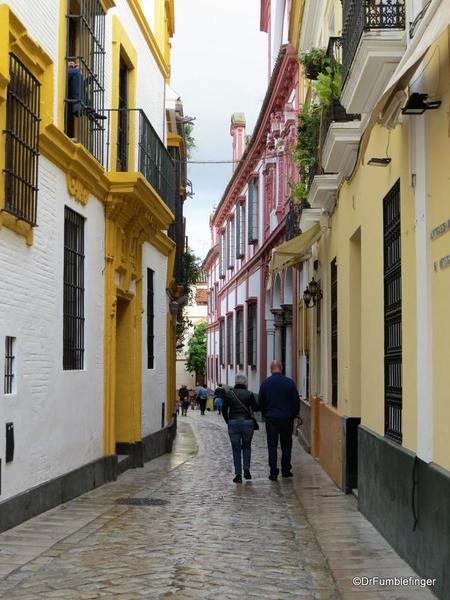 An Evening walk in Santa Cruz, Seville (124)