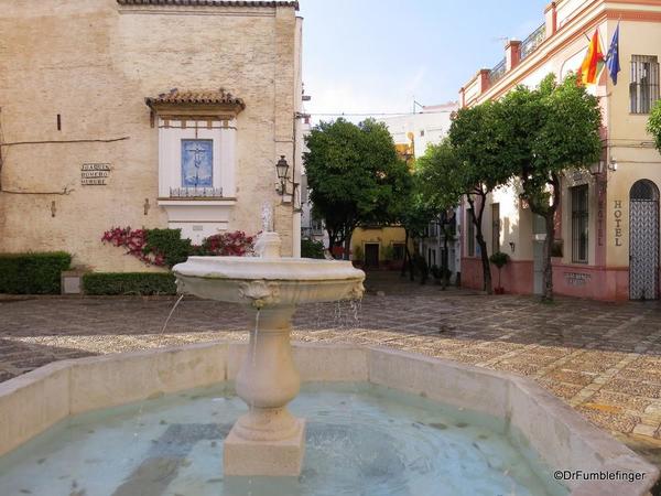 An Evening walk in Santa Cruz, Seville (21)