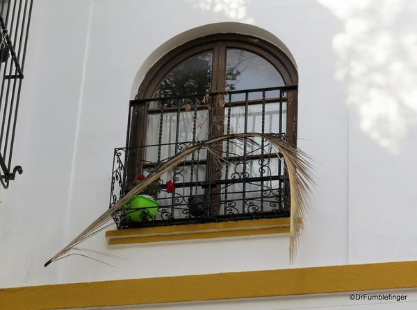 An Evening walk in Santa Cruz, Seville (39)