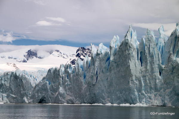 Glacieres National Park (Perito Merino Glacier). Boat cruise to glacier