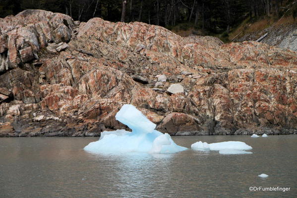 Glacieres National Park (Perito Merino Glacier). Rocks adjoining the glacier