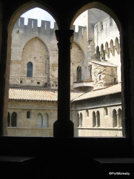 Avignon10