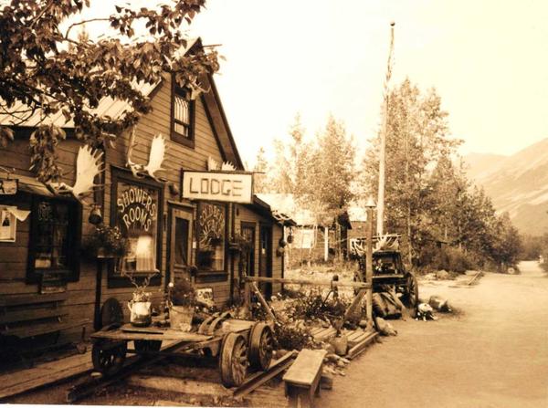 Bar and lodge at McCarthy