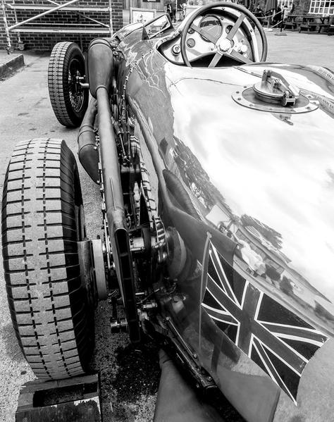 Brooklands B&W39