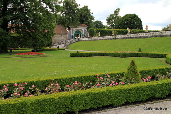 Cesky Krumlov. Castle Garden