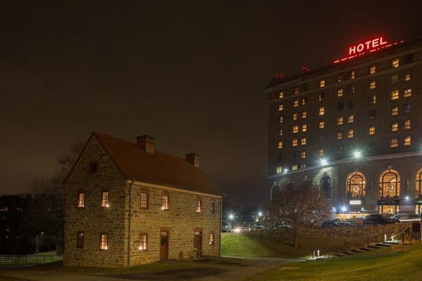 ChristmasInBethlehem_HotelBethlehem_DiscoverLehighValley_preview.jpeg