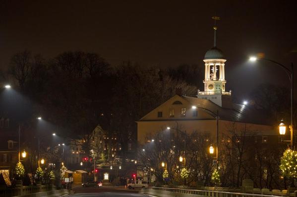 ChristmasInBethlehem_MainStreet_DiscoverLehighValley_preview.jpeg