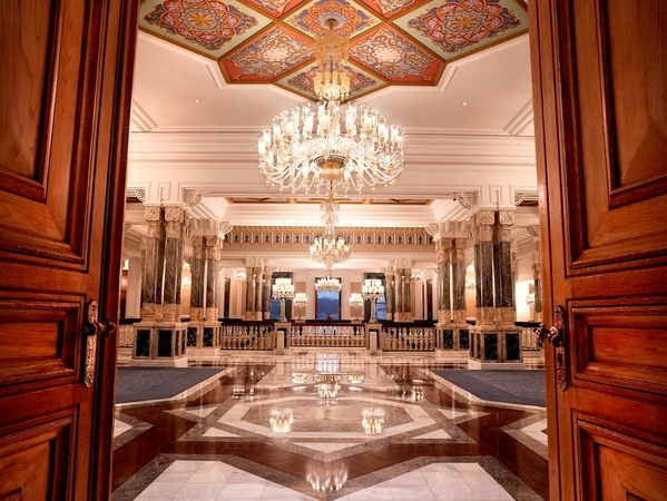 Ciragan Palace Kempisnki Istanbul (41)