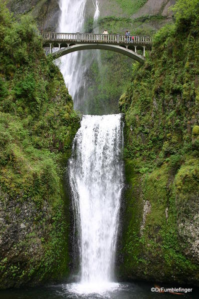 Multnomah Falls, Columbia River Gorge, Oregon