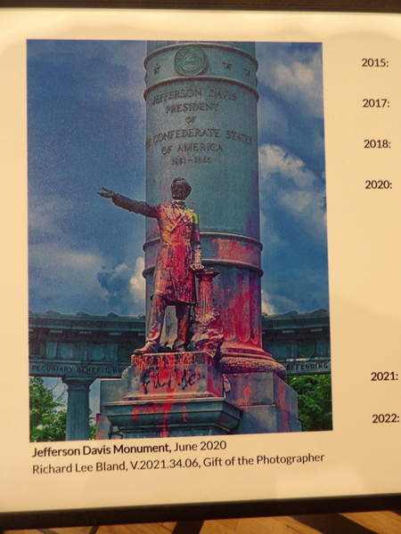 Davis Monument Photo