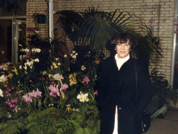 Diane at Pittsburgh Aviary #3