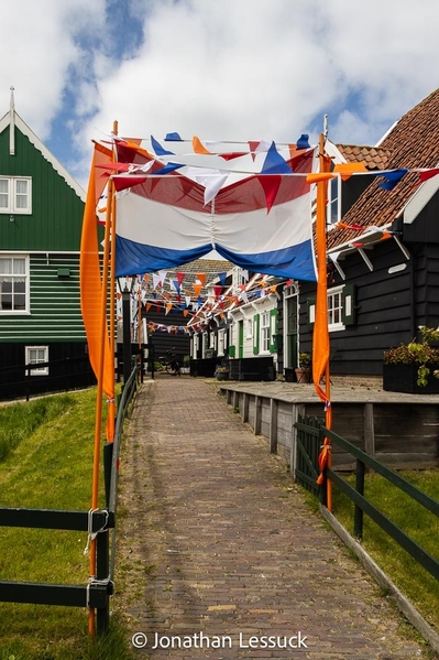 Edam-24