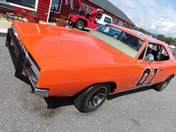 General Lee TV Car