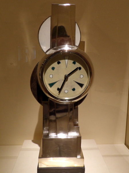 Goulden Clock