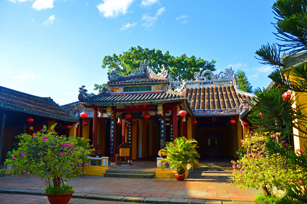 Hoi An Vietnamese Temple - 2