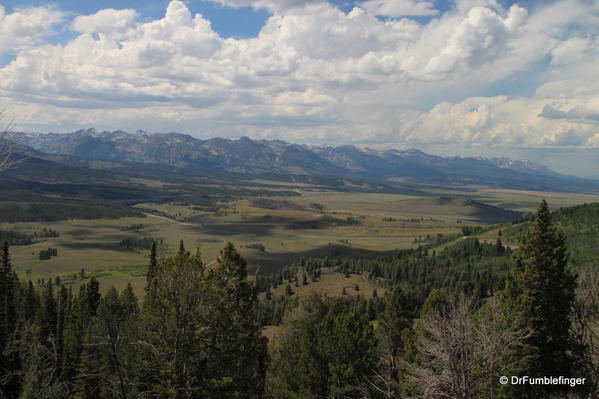 Salmon River valley -- Sawtooth mountains