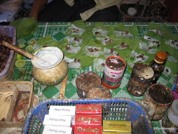 Paan maker