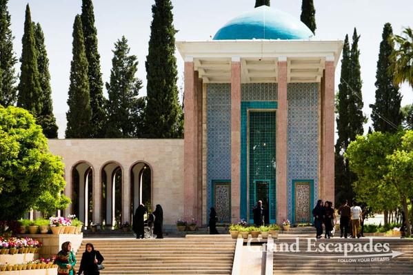 Iran-GardensOfShiraz-102