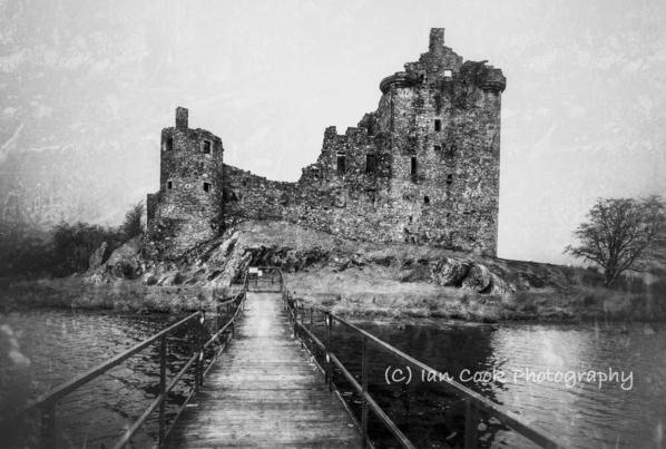 Kilchurn Castle, Scotland 3