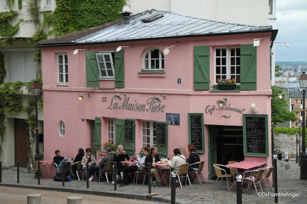 Le Maison Rose Cafe, Paris