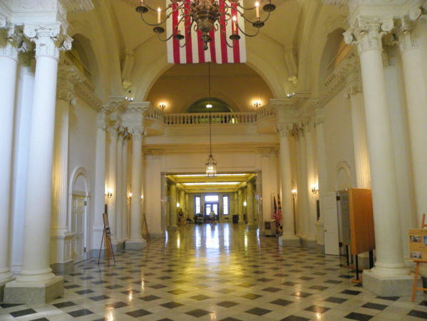 MD-State-Capitol-Inside-1