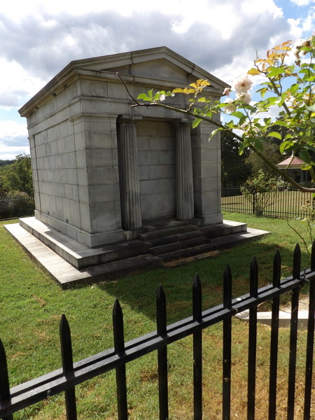 Maymont Mausoleum