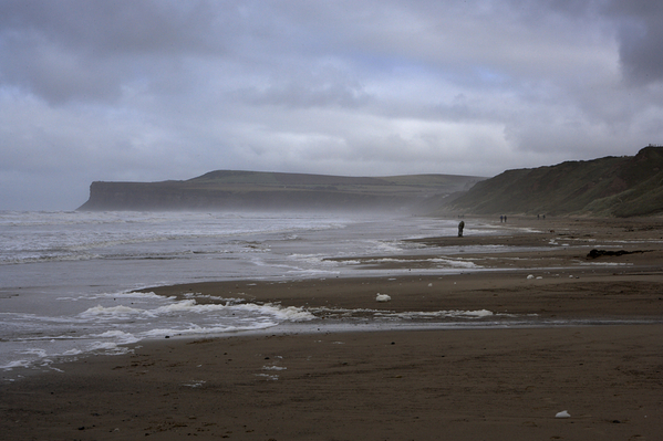 Mist foam beach Huntcliff w