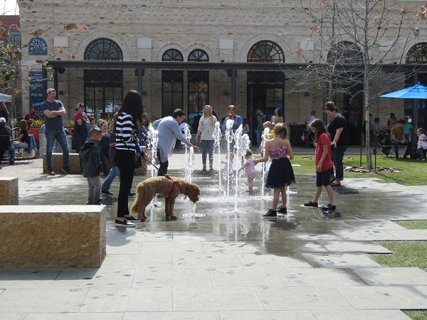 Pearl Brewery - Fountain