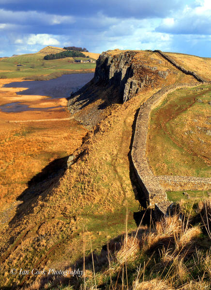 Photo 21-05-2013, 09 37 46 Hadrians Wall ar Crag Lough