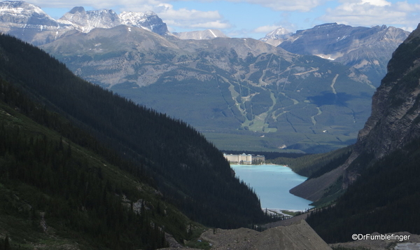 Plain of Six Glaciers 03