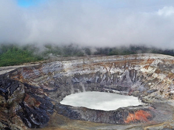 Poas Volcano, Image by Jerzy Andrzej Kucia from Pixabay