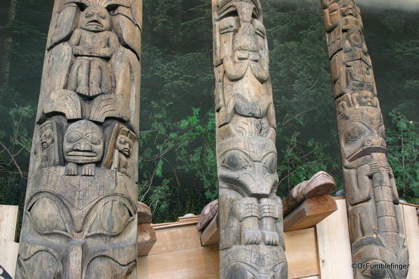 Details of totems, Grand Hall, Museum of Civilization