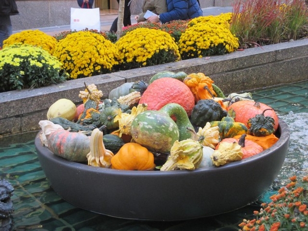 Rockefeller Center-Cornicopia