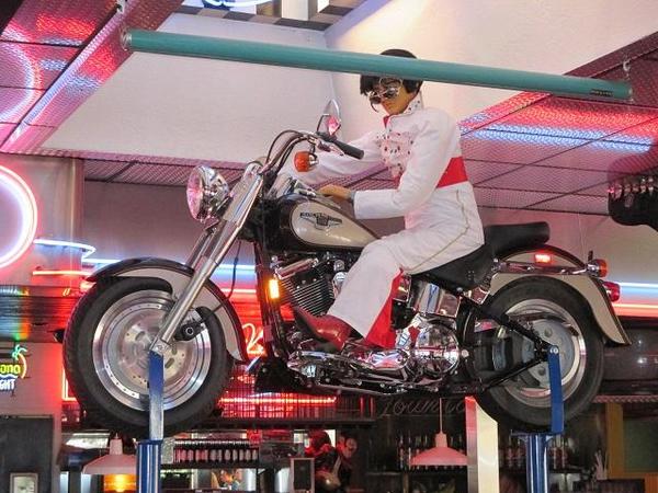 Rockies Diner - Bike