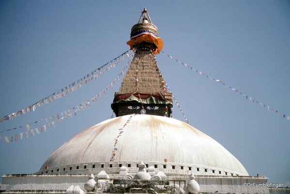 Spare Nepal 04-2002 (18) Kathmandu Bouddhanath Stupa