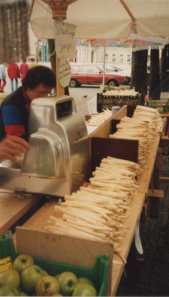 Spargel Market