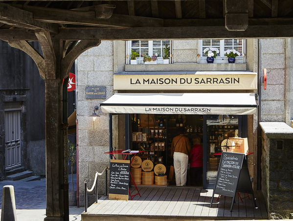 St Malo shop